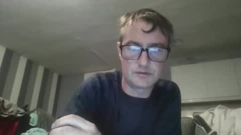 Snapshot of dazzill chatting on 09-25-25, 06:44 Dazzill online show from 09-25-25, 06:44