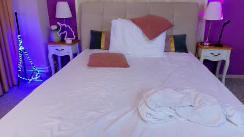 Shari online show from 02-09-26, 05:33