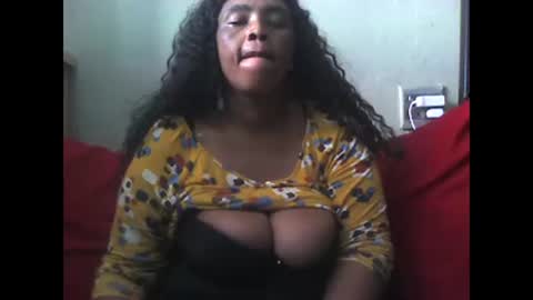 Snapshot of ddboobsnipples chatting on 12-08-24, 12:52 ddboobsnipples online show from 12-08-24, 12:52