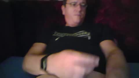 Snapshot of dddermattt chatting on 04-19-26, 06:10 Play with me while I watch you german handsome squirtlover love small girls small tits big clit cut c2c shaved online show from 04-19-26, 06:10