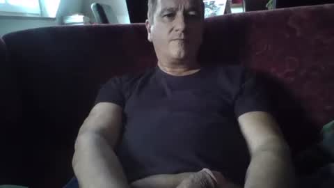 Snapshot of dddermattt chatting on 05-21-26, 01:18 Play with me while I watch you german handsome squirtlover love small girls small tits big clit cut c2c shaved online show from 05-21-26, 01:18