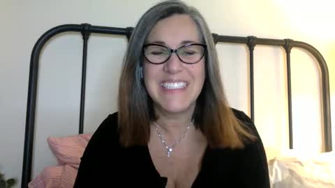 DDMolly online show from 05-30-26, 05:59