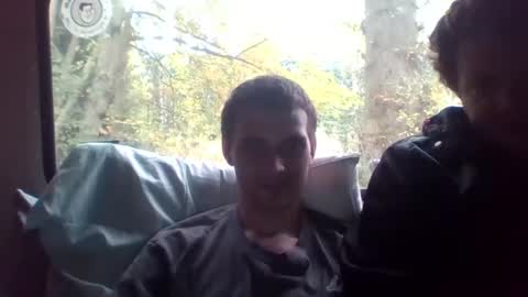 Snapshot of deafguyproud69 chatting on 10-23-25, 06:50 deafguyproud69 online show from 10-23-25, 06:50