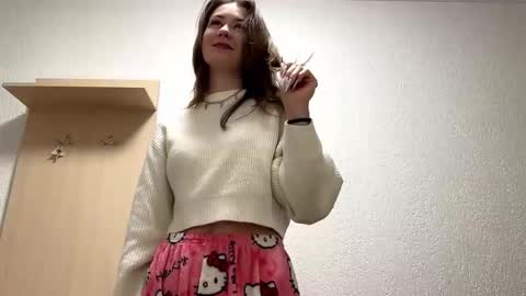 Elsa online show from 01-15-26, 05:49