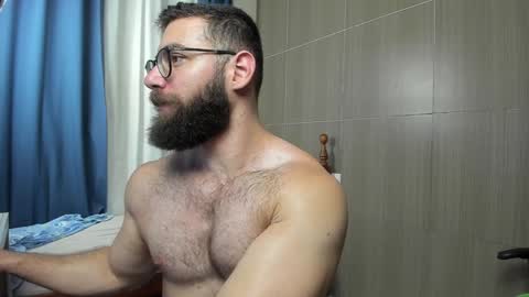 Snapshot of deanlek chatting on 02-05-25, 09:29 Dean online show from 02-05-25, 09:29