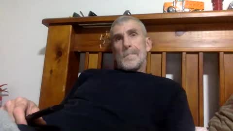 Snapshot of deanofflove2210 chatting on 01-04-25, 03:40 deanofflove2210 online show from 01-04-25, 03:40