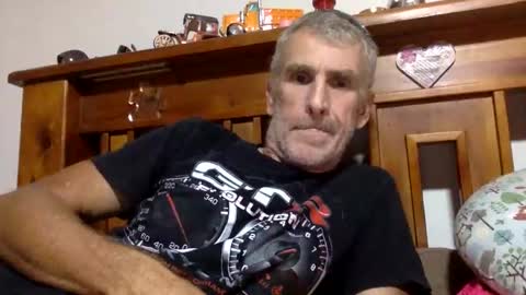 Snapshot of deanofflove2210 chatting on 02-03-25, 06:02 deanofflove2210 online show from 02-03-25, 06:02