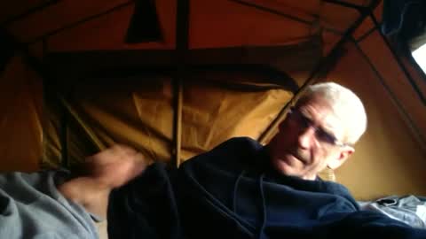 Snapshot of deanofflove2210 chatting on 06-22-26, 09:17 deanofflove2210 online show from 06-22-26, 09:17