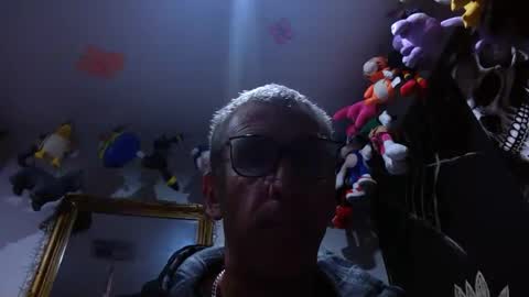 Snapshot of deanofflove2210 chatting on 07-22-26, 08:17 deanofflove2210 online show from 07-22-26, 08:17