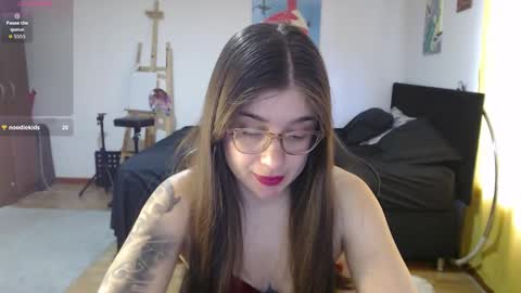 Snapshot of dearlilith6666 chatting on 01-06-26, 03:27 dearlilith6666 online show from 01-06-26, 03:27