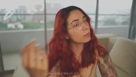 Snapshot of dearnina chatting on 02-25-26, 01:10 NINA 30OFF online show from 02-25-26, 01:10