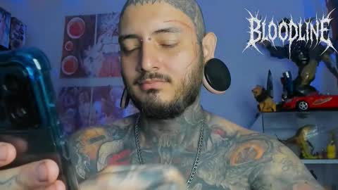    online show from 10-31-25, 05:25