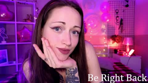 Snapshot of debbie_hanter chatting on 12-05-24, 08:00 debbie_hanter online show from 12-05-24, 08:00