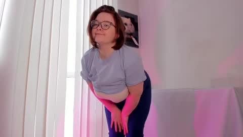 DeboraDebbieDee online show from 04-21-26, 05:14