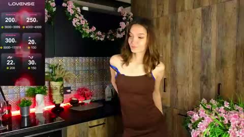 Snapshot of debihenks chatting on 05-02-26, 05:18 Eva online show from 05-02-26, 05:18