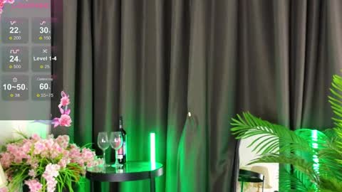 Snapshot of debihenks chatting on 05-31-26, 06:09 Eva online show from 05-31-26, 06:09