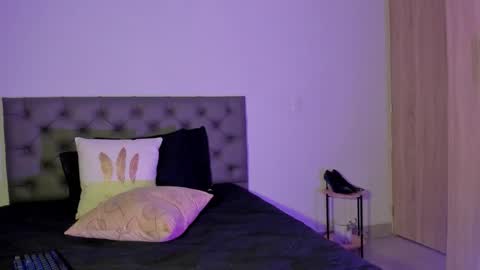 Snapshot of deborah_collins1 chatting on 11-21-25, 02:54 deborah_collins1 online show from 11-21-25, 02:54