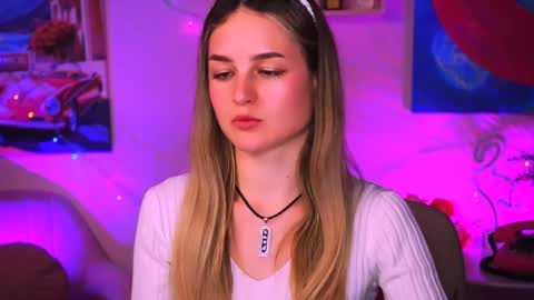 Snapshot of deboralarson chatting on 01-10-25, 11:54 Debora online show from 01-10-25, 11:54