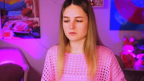 Snapshot of deboralarson chatting on 01-26-25, 04:20 Debora online show from 01-26-25, 04:20