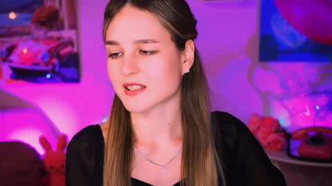 Snapshot of deboralarson chatting on 02-01-25, 11:48 Debora online show from 02-01-25, 11:48