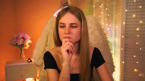 Debora online show from 03-04-26, 06:19