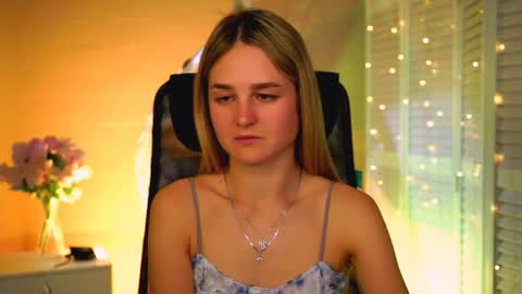 Debora online show from 04-24-26, 03:09