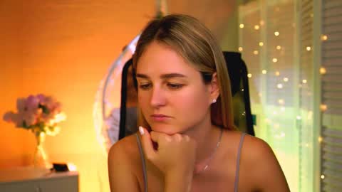 Debora online show from 04-27-26, 03:26