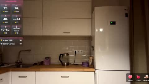 Hello My name is Sarah im new model here and little but shy. online show from 03-06-26, 05:20