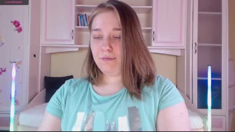 debramust online show from 01-20-25, 03:07