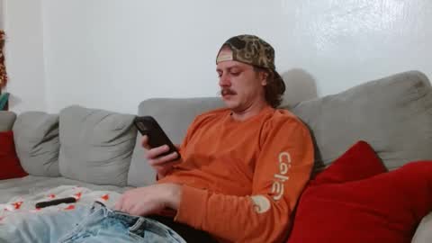 Snapshot of decentdick93 chatting on 12-30-24, 04:29 Decentdick93 online show from 12-30-24, 04:29