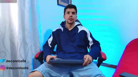 Santiago online show from 01-12-26, 05:23