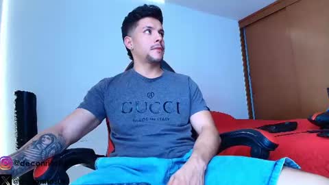 Santiago online show from 06-27-26, 05:51