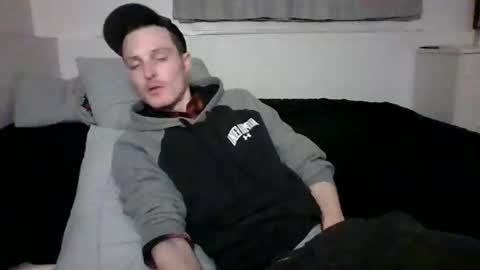 Snapshot of dee4dayz19 chatting on 02-28-26, 03:29 Dee4dayz online show from 02-28-26, 03:29