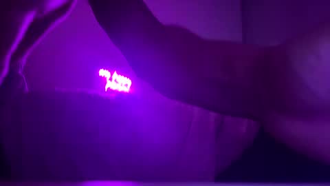 deepassionfruit online show from 10-22-25, 04:13