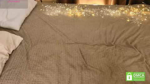 Sophie online show from 02-05-26, 08:08