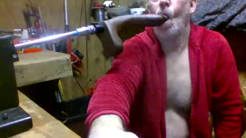 Snapshot of deepthroat227 chatting on 03-09-25, 03:05 Deepthroat My Big Dildos online show from 03-09-25, 03:05