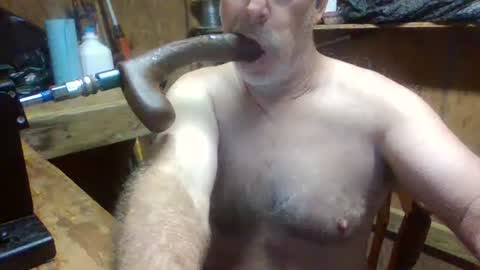 Snapshot of deepthroat227 chatting on 10-15-25, 12:27 Deepthroat My Big Dildos online show from 10-15-25, 12:27