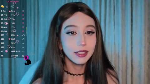 Snapshot of deftsuki chatting on 09-10-25, 05:51 Stephanie.e online show from 09-10-25, 05:51