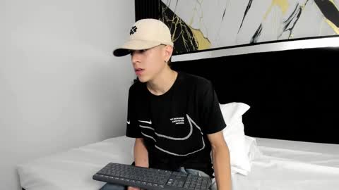 DEIVY online show from 01-28-25, 01:50