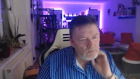 Snapshot of deinprinz2312 chatting on 12-23-24, 05:28 deinprinz2312 online show from 12-23-24, 05:28