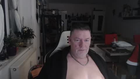 Snapshot of deinprinz2312 chatting on 01-02-25, 03:58 deinprinz2312 online show from 01-02-25, 03:58