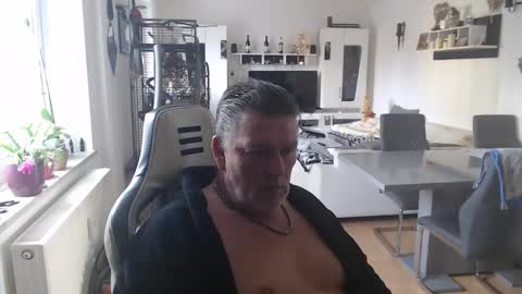 Snapshot of deinprinz2312 chatting on 03-11-25, 10:07 deinprinz2312 online show from 03-11-25, 10:07