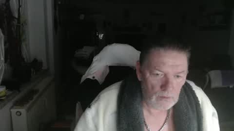 Snapshot of deinprinz2312 chatting on 11-30-25, 05:11 deinprinz2312 online show from 11-30-25, 05:11