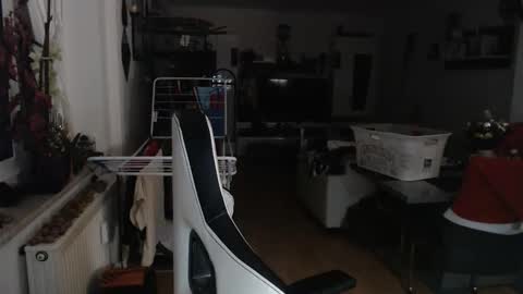 Snapshot of deinprinz2312 chatting on 01-08-26, 05:21 deinprinz2312 online show from 01-08-26, 05:21