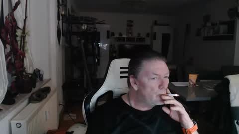 Snapshot of deinprinz2312 chatting on 02-03-26, 05:27 deinprinz2312 online show from 02-03-26, 05:27