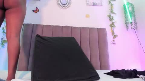 deisyharper online show from 10-28-25, 06:06