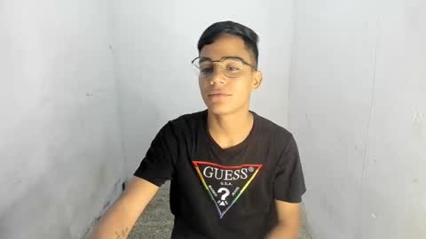 Snapshot of deivi_colins chatting on 10-16-25, 12:22 deivi_colins online show from 10-16-25, 12:22