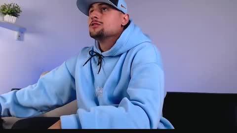  DEIVY  online show from 03-28-26, 02:33