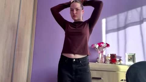 Snapshot of dejameneal chatting on 03-05-26, 07:04 Mila online show from 03-05-26, 07:04