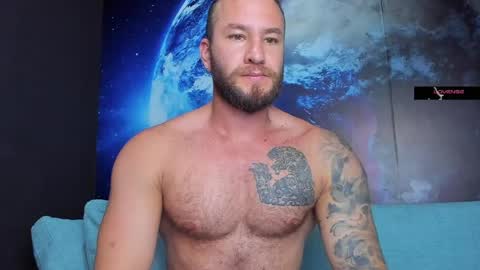 Snapshot of delessandro_world chatting on 05-19-26, 11:22 Delessandro online show from 05-19-26, 11:22